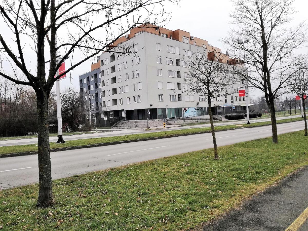 Apartman Ella Appartement Zagreb Buitenkant foto