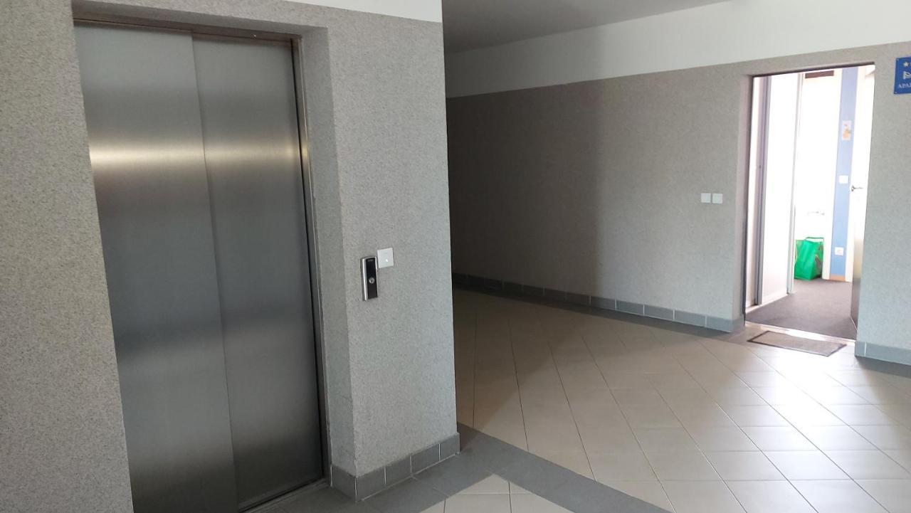 Apartman Ella Appartement Zagreb Buitenkant foto